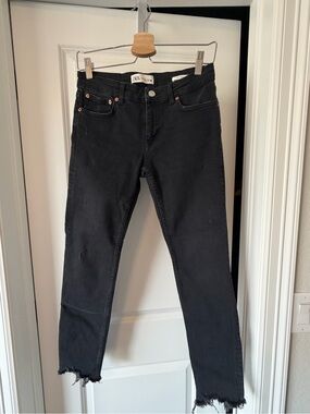 Zara Black Denim Jeans with Frayed Hem